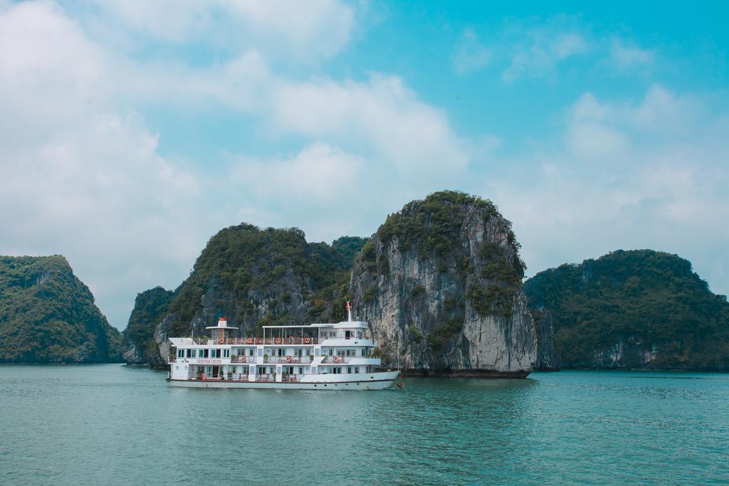 Готель Cristina Diamond Cruise Халонг Номер фото