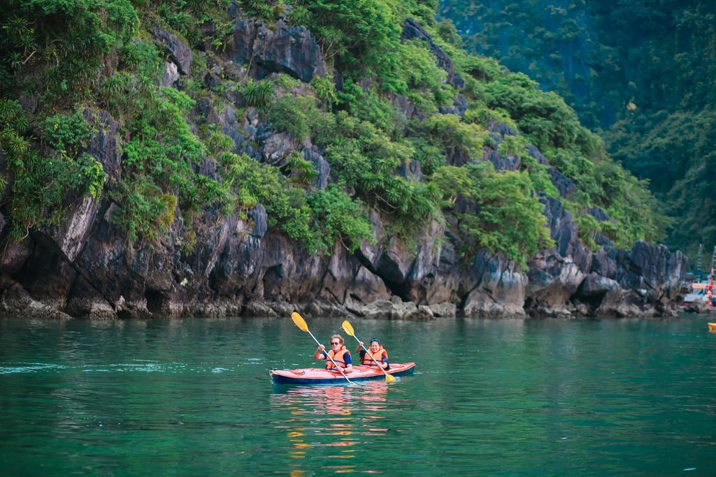 Готель Cristina Diamond Cruise Халонг Номер фото